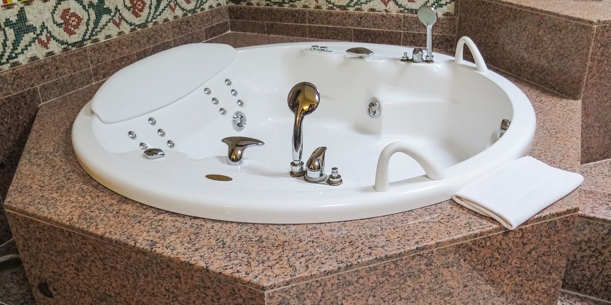 Ванна встроенная с гидромассажем "TOP" Gemini 9F43-056 Jacuzzi 9F43056 - Вид №2