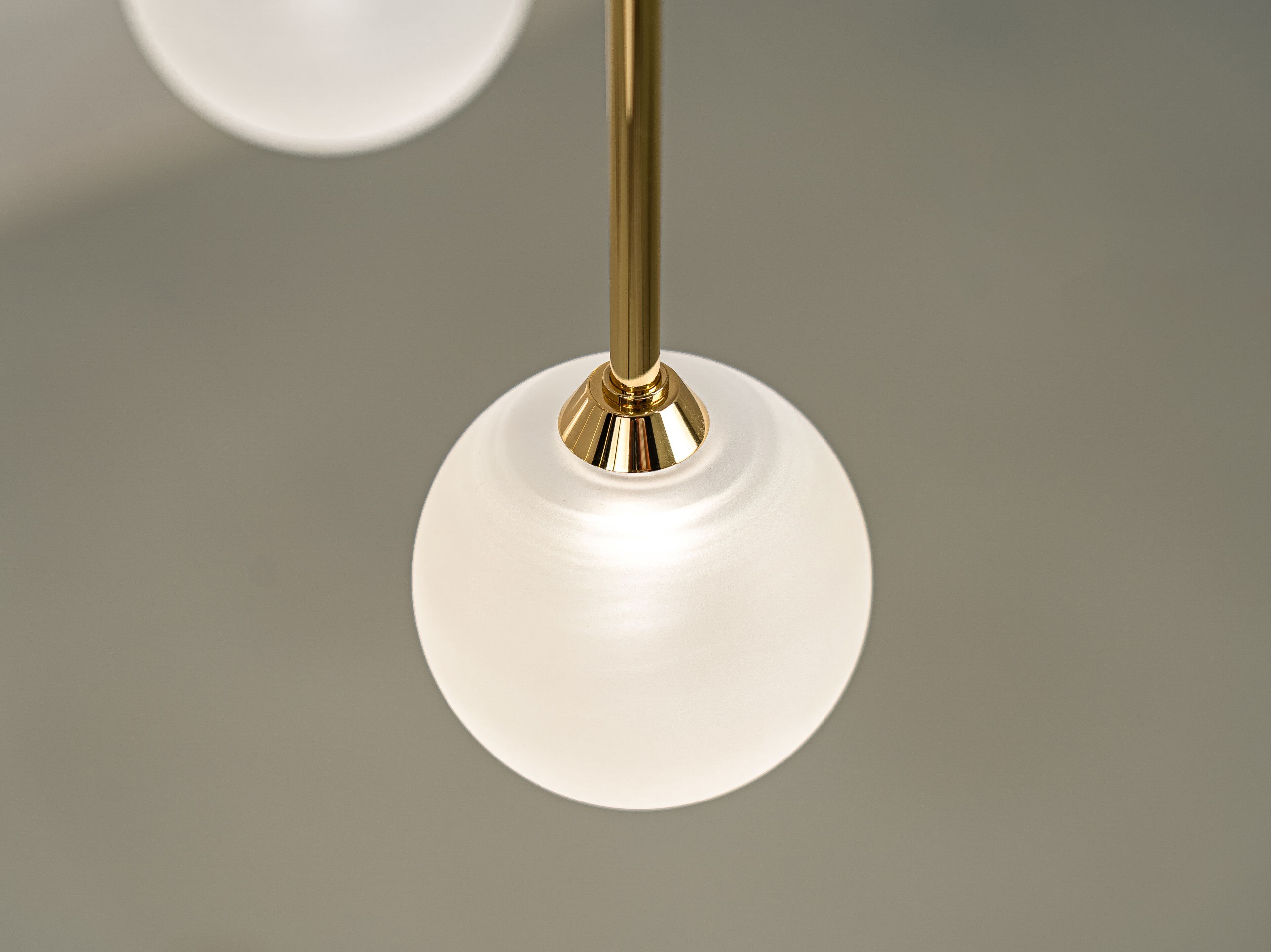 Пескоструйная стеклянная светодиодная люстра ILFARI Penélope ARCH-00083513 - Вид №4