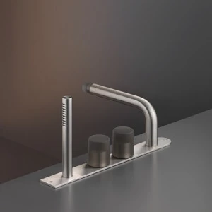 Обод монтаж комплект из 2-х последовательных смесителей с носиком H. 120 мм и цилиндрический ручной душ диаметр 23 мм </span>. Цветные TechnoGel® ручки  UDT25 CEADESIGN