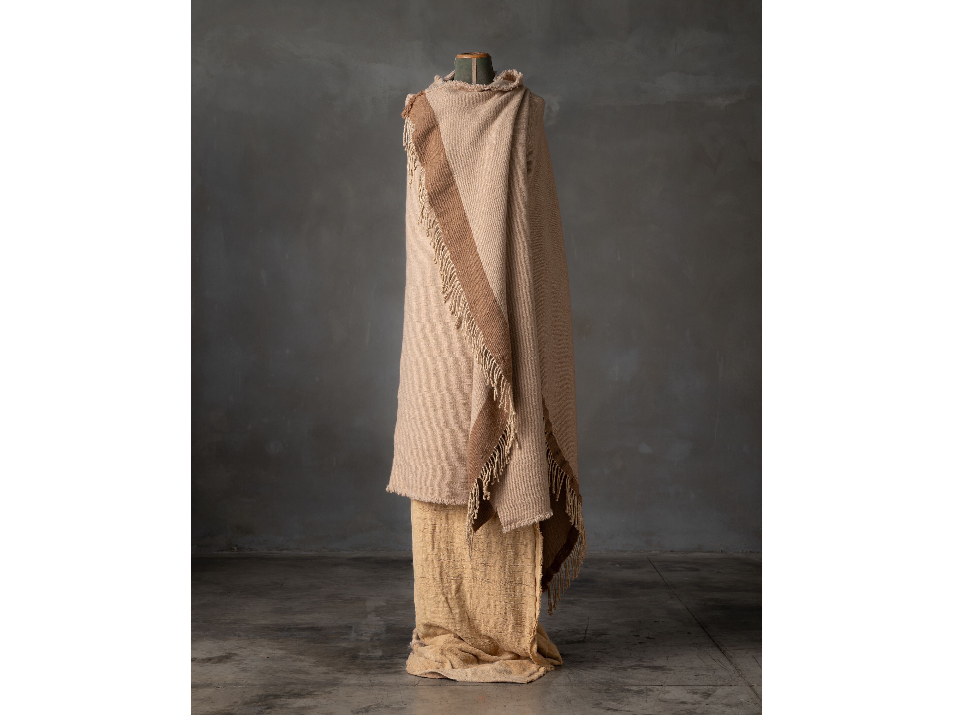 Плед из шелка и шерсти The House of Lyria SANTACRUZ.D1 ARCH-00001710 - Вид №1