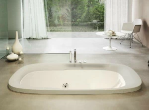 Jacuzzi® Встроенная гидромассажная ванна Muse