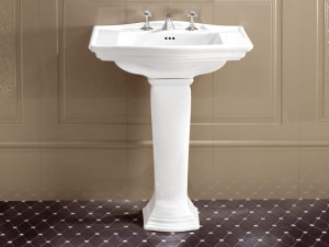 Керамическая раковина на колонне
