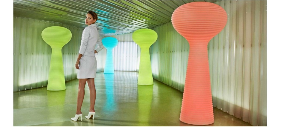 026007 Торшер Vondom Bloom