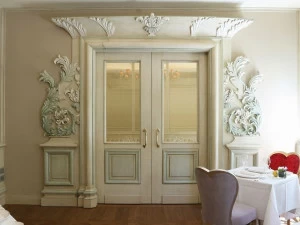 Arnaboldi Interiors Раздвижная лакированная деревянная дверь