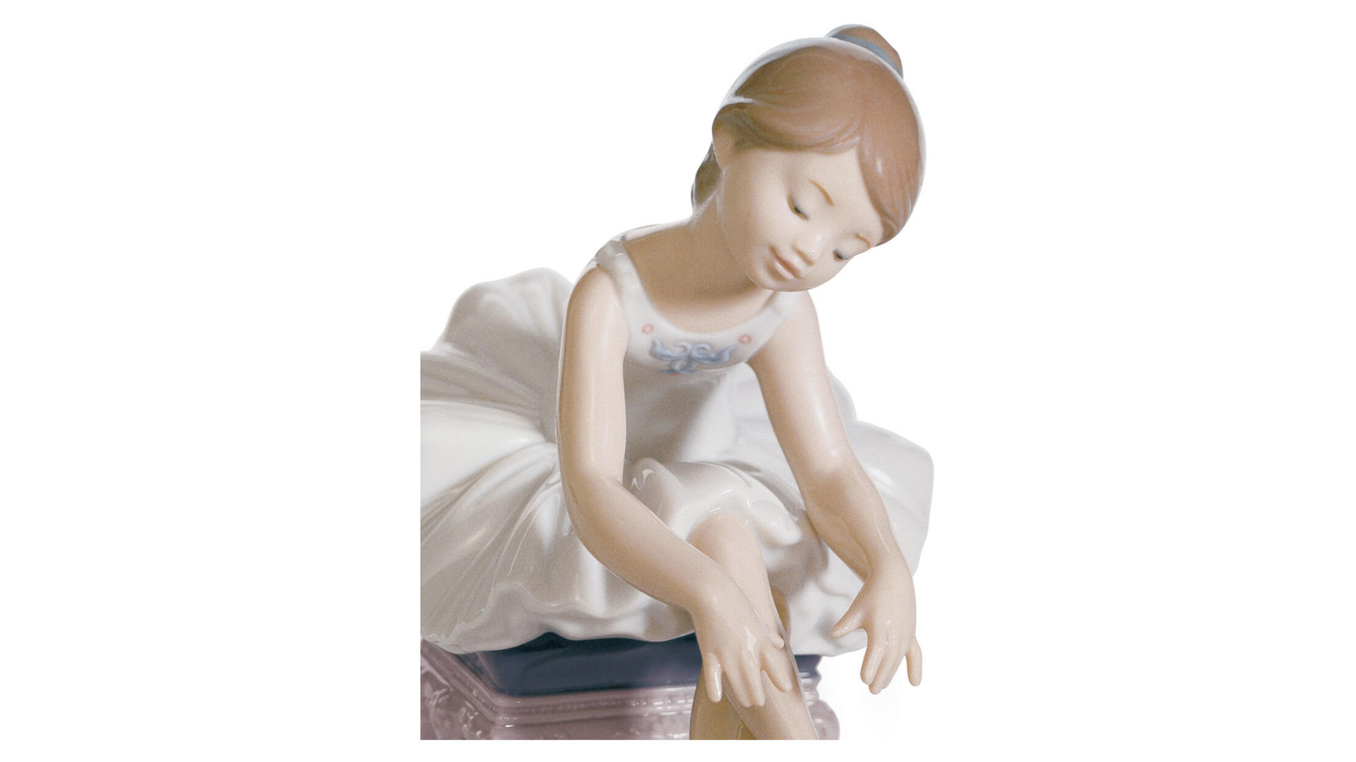 10669028 LLADRO Фигурка Lladro "Маленькая балерина I" 9х13см Фарфор Lladró  - Вид №1