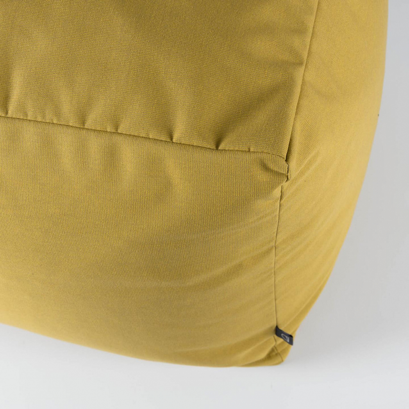 082596 Пуф квадратный горчично-желтый La Forma Nedra  - Вид №1